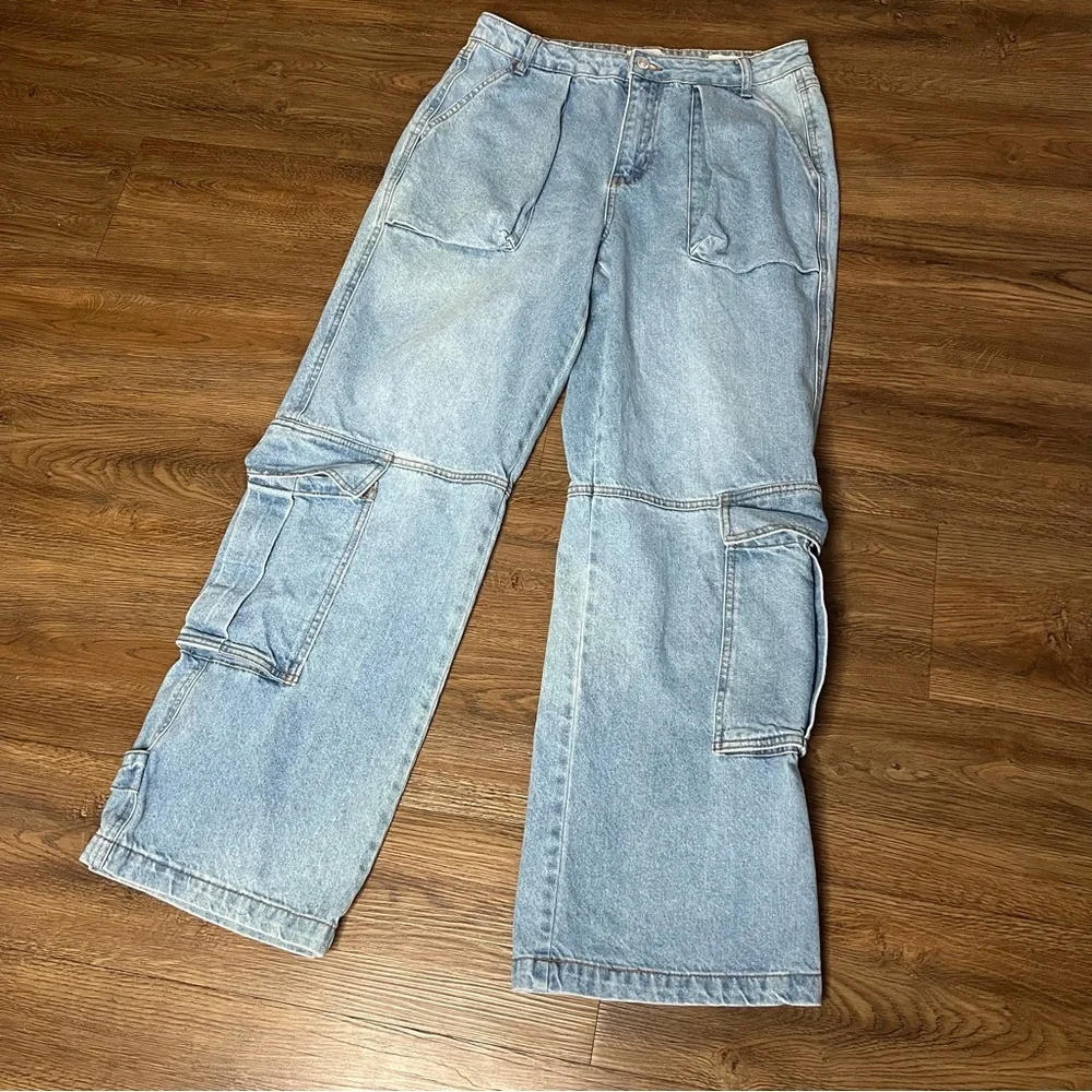 Forever 21 Wide Leg Cargo Jeans size 28 - Picture 6 of 9
